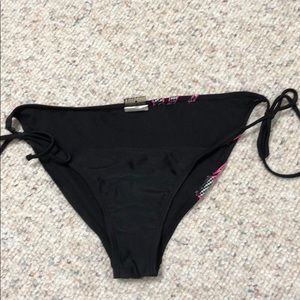 Volcom Swim - Volcom Miss Mod Bikini Bottom - L Volcom Swim - Volcom Miss Mod Bikini Bottom - L